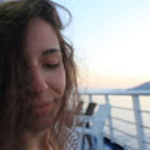 Meet your Posher, Maria